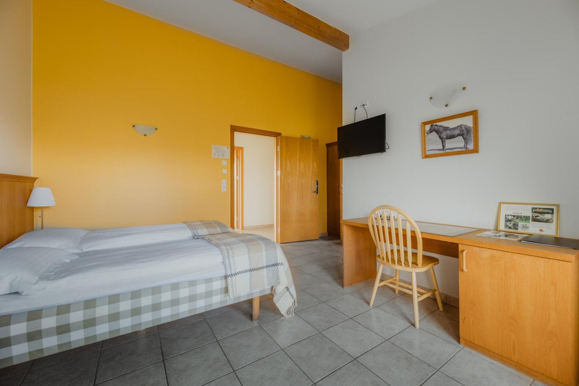 Hotel Eldhestar Hveragerdi Chambre photo